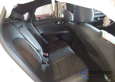 2023 Kia Forte Gt из США, поврежденный, VIN 3KPF44AC8PE683243